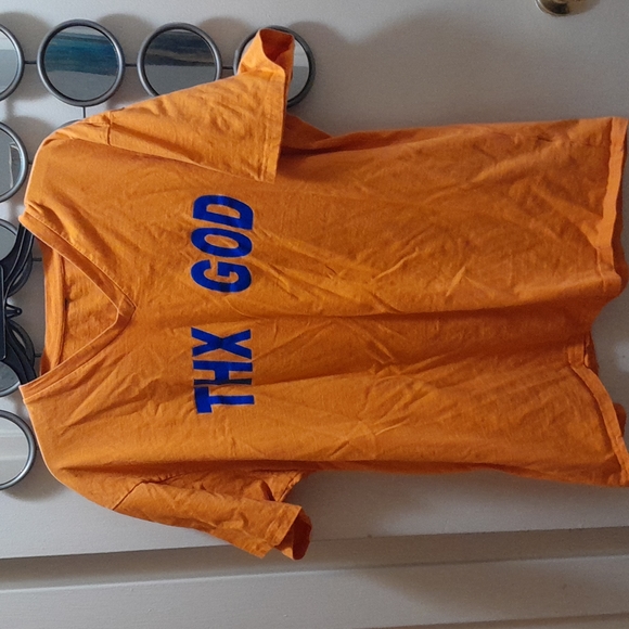 🌺ORANGE V~NECK Tee - Picture 1 of 2